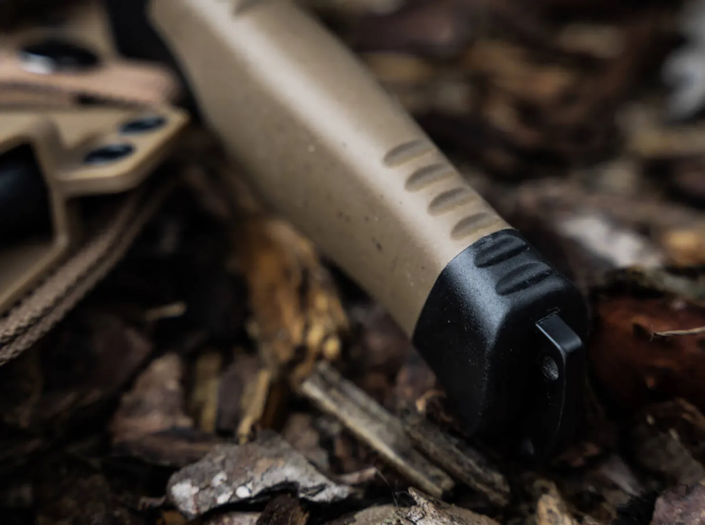 Böker Plus Desertman Schwarz New