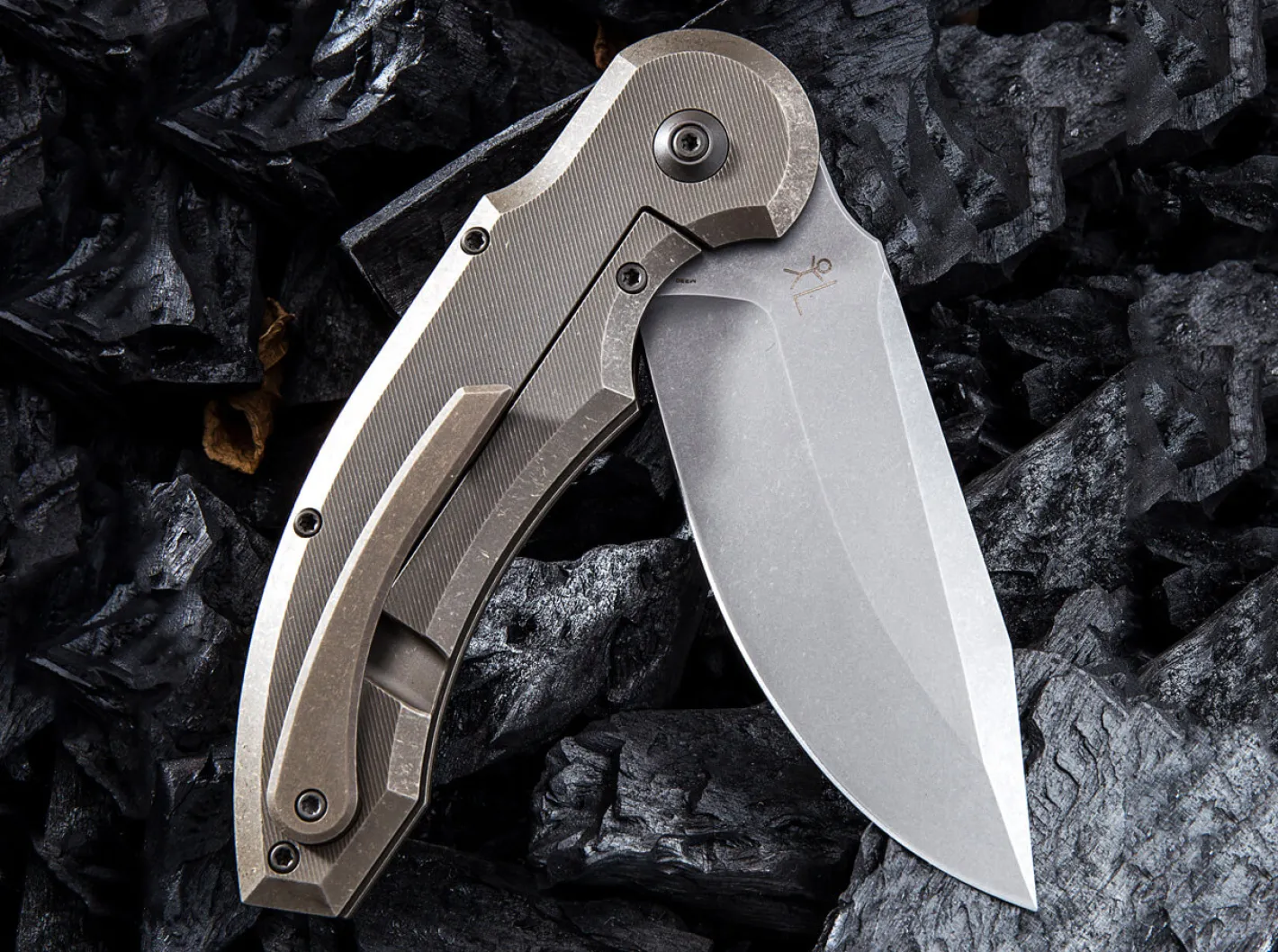 WE Knife Ferox Bronze Sale