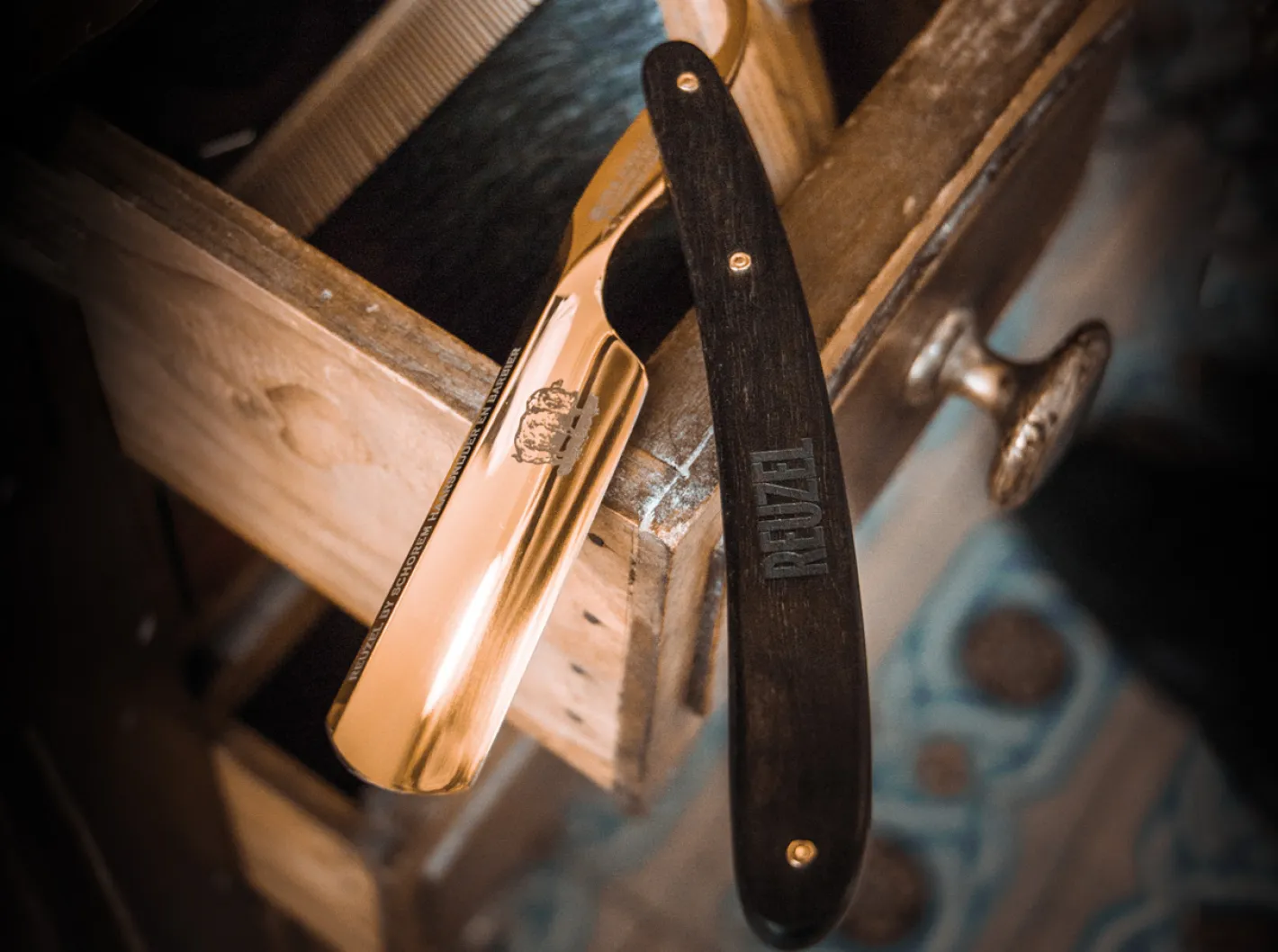 Böker Manufaktur Solingen Golden Reuzel Razor Axe Schwarz Best