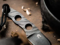 Böker Plus Kazhan Schwarz Outlet