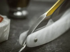 Böker Manufaktur Solingen Mother of Pearl 2.0 Weiß Outlet