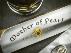 Böker Manufaktur Solingen Mother of Pearl 2.0 Weiß Online