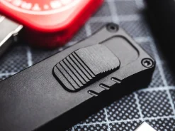 Böker Plus USB OTF Schwarz Clearance