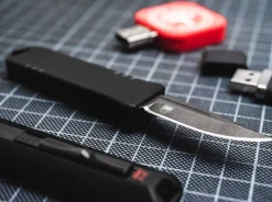 Böker Plus USB OTF Schwarz Clearance
